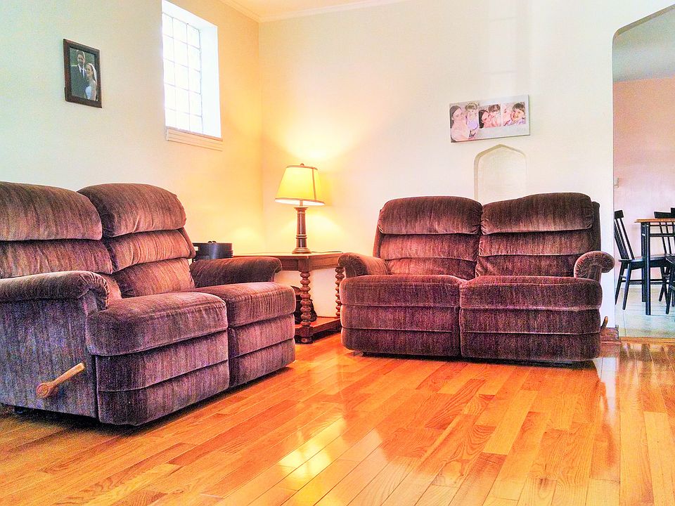 410 Carnegie St, West Mifflin, PA 15122 Zillow