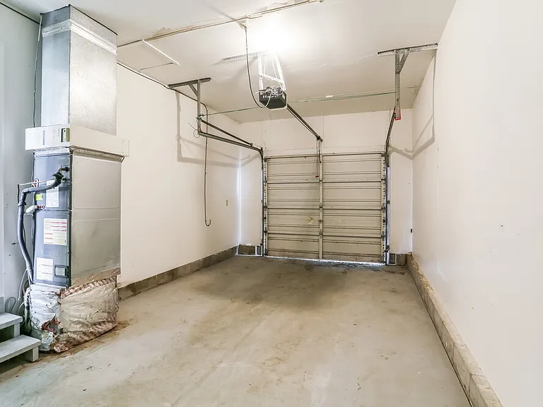 6615 Cedar Ct W — Photo 15
