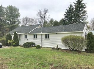 70 Fitchburg Rd, Townsend, MA 01469