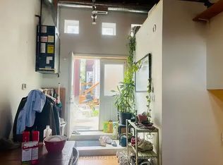 267 Saint Helens Ave #1A, Toronto, ON M6H4A2