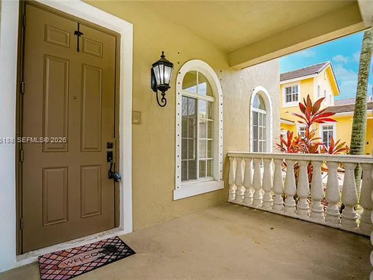 27621 SW 139th Pl #27621 — Photo 10