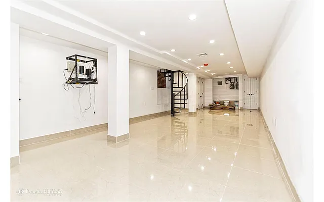 Rented by Douglas Elliman | media 8