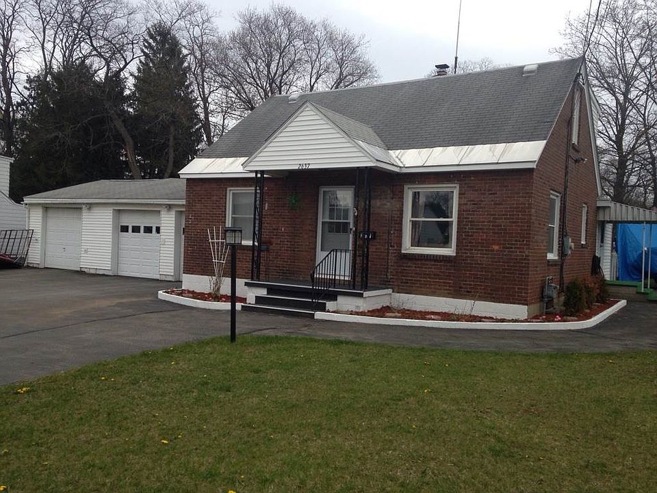 2nd image of 2637 3rd Ave
