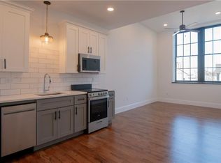 15 Cranston Ave UNIT 11, Newport, RI 02840