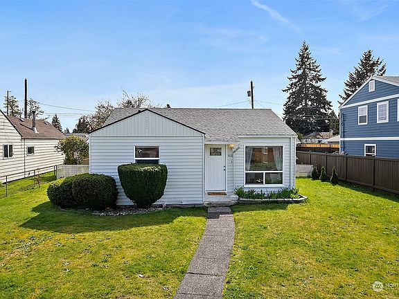 3rd image of 5010 N 30th