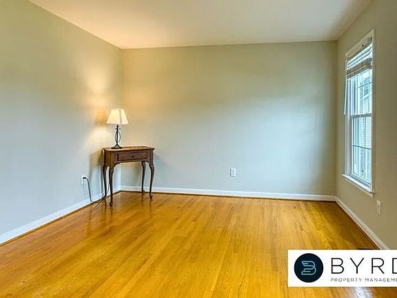 4th image of 4997 Hanover Meadow Dr