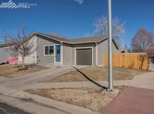 1999 Copper Creek Dr, Colorado Springs, CO 80910