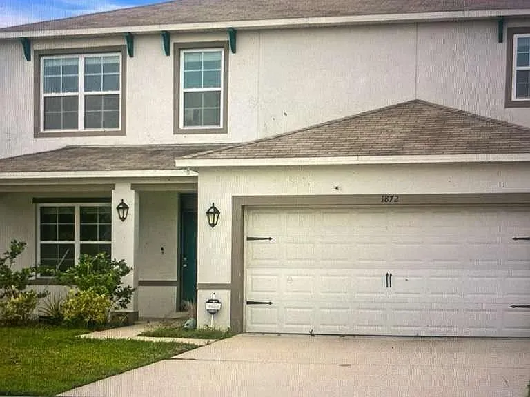 1872 Rustic Falls Dr — Photo 1