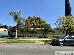 5240 N 6th St, Fresno, CA 93710
