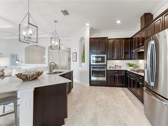4th image of 25024 Oak Hammock Ct