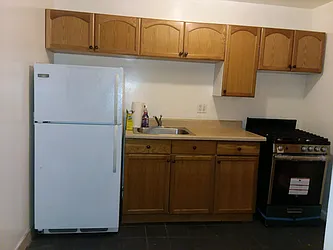 Rented by Danielle Stoller, LREB