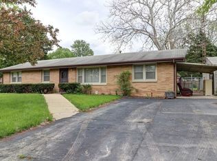 2206 Walters Dr, Champaign, IL 61821
