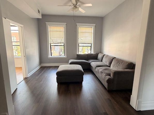 2022 S Ashland Ave APT 2