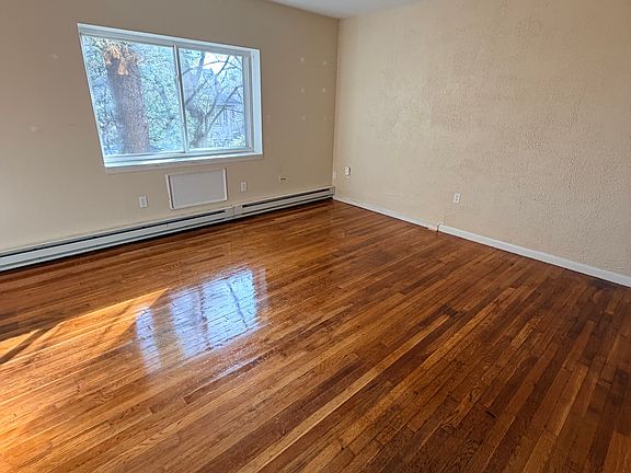3rd image of 158 Fountain St #2B2