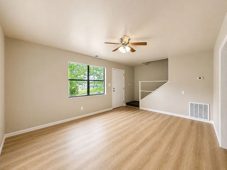 2315 Byers St — Photo 3
