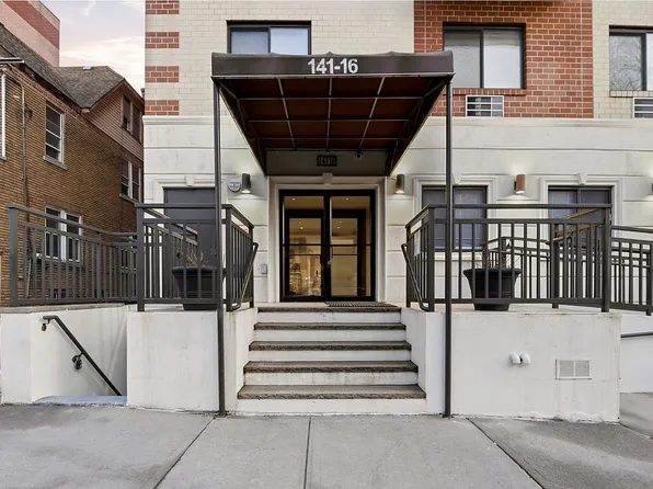 14116 84th Dr APT 5A, Jamaica, NY 11435