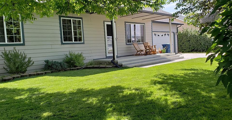 1st image of 1104 Petersen Dr