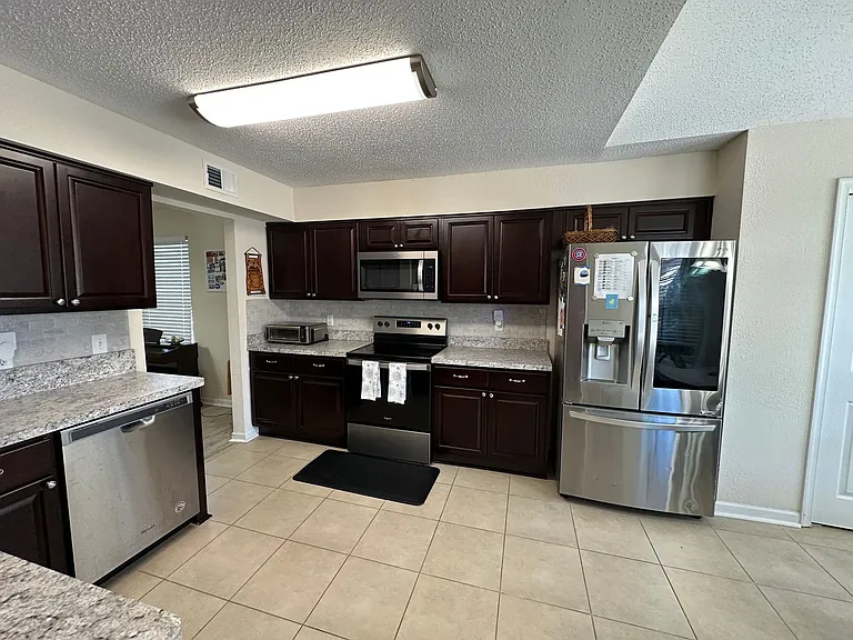 1528 Stewards Way — Photo 8