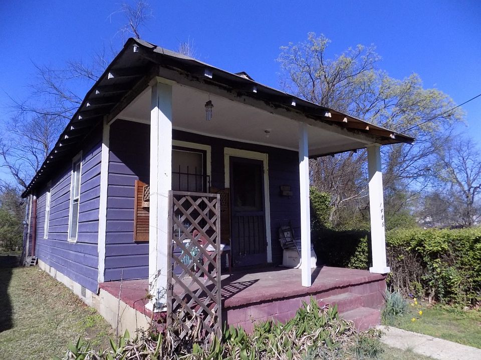 2nd image of 1486 Ethlyn Ave