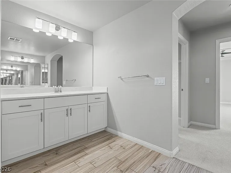 10116 Cascadia Creek St — Photo 31