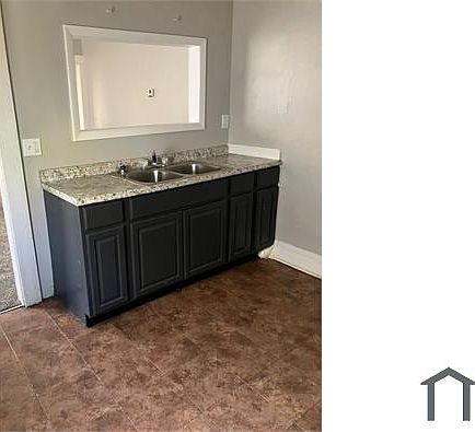 2nd image of 9609 Pierpont Ave #2