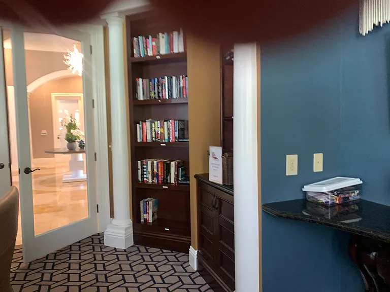 2120 Tuscany Way — Photo 15