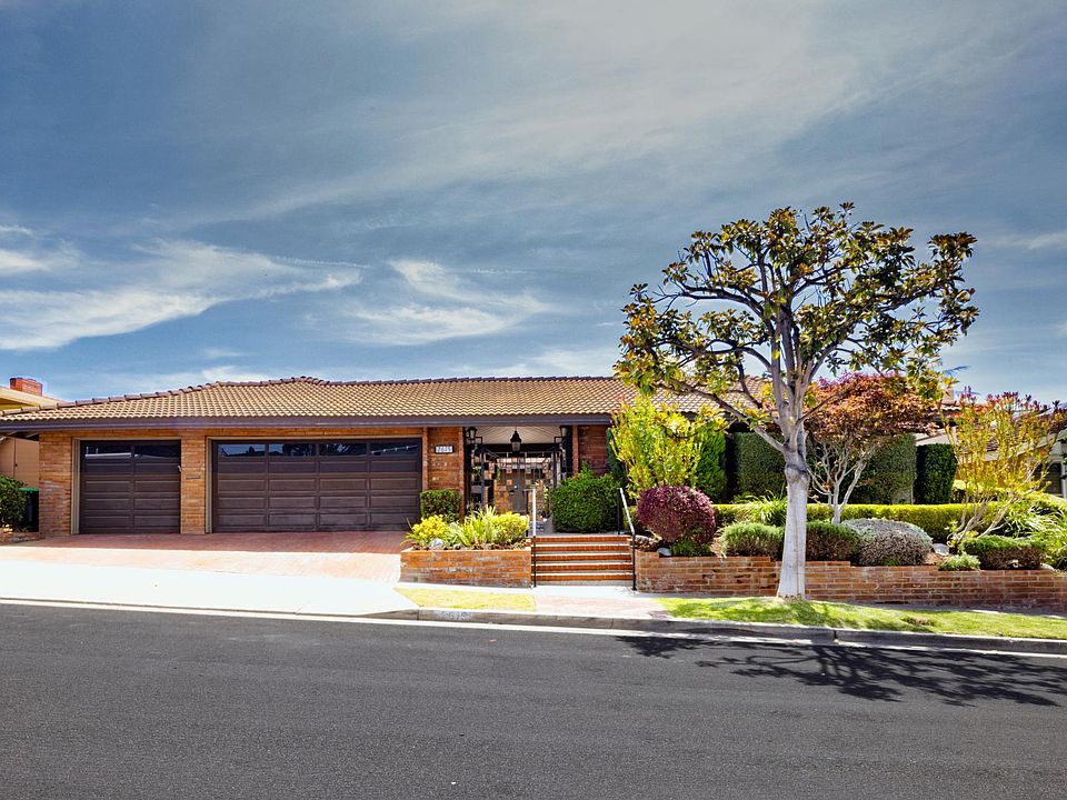 1st image of 2615 Lighthouse Ln