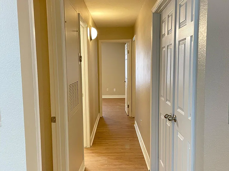 5141 Lindell Rd #102 — Photo 9