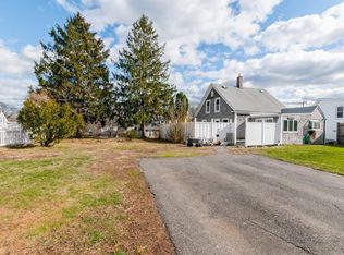 97 Lake St, Weymouth, MA 02189