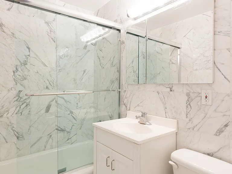 210 W 89th St #9N — Photo 5