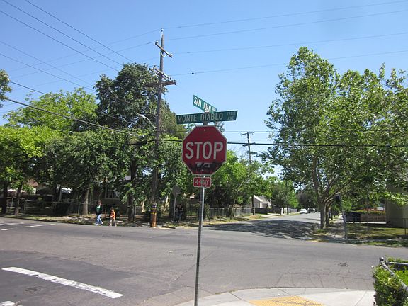 2nd image of 1105 San Juan Ave