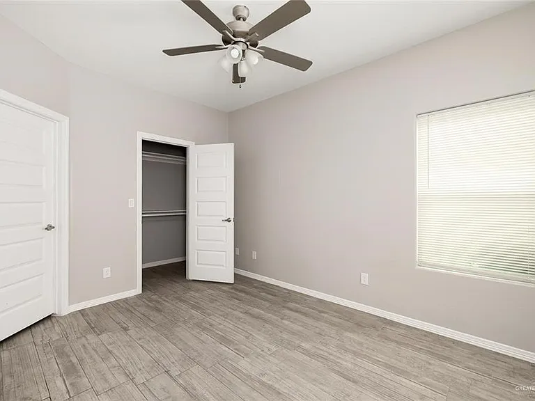 1905 Davenport St #4 — Photo 8