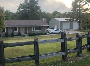 7963 Corydon Ridge Rd NE, Lanesville, IN 47136