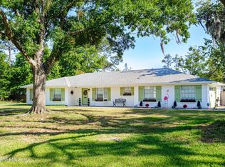 332 WHISPERING WOODS Drive, Fleming Island, FL 32003