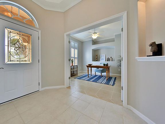 4th image of 124 Strawberry Ln