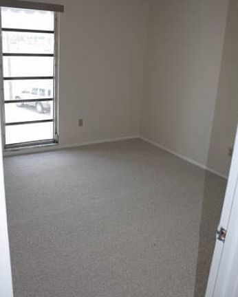 5th image of 22234 Edgewater Dr Unit 202
