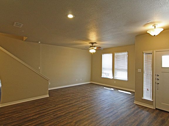 2nd image of 627 Westfield Blvd
