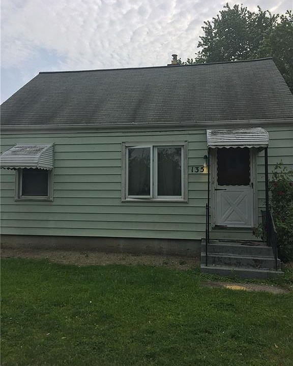 1st image of 135 S Legion Dr