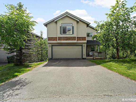 3rd image of 9166 Eagle River Ln