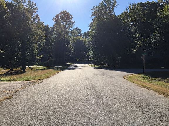 4th image of 6701 Plantation Forest Dr