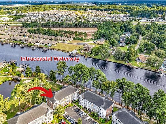 2nd image of 705 Riverwalk Dr. #101