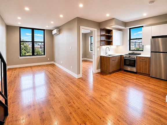 4th image of 2911 Avenue D #Penthouse