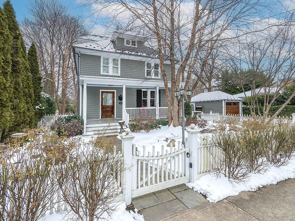 1st image of 183 Carpenter Avenue