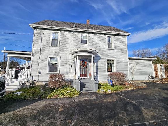 3rd image of 1004 Conewango Ave #10
