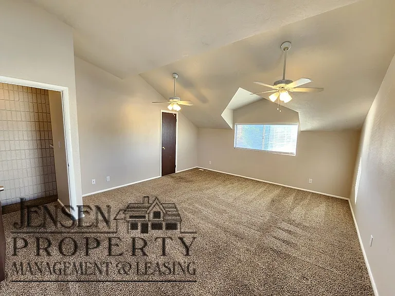 781 N Valley View Dr #1 — Photo 14