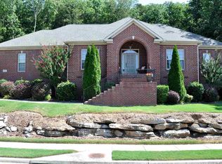 7105 Pale Dawn Pl SE, Owens Cross Roads, AL 35763