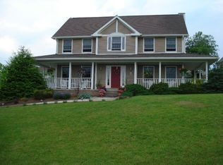 412 Crestview Dr, Frostburg, MD 21532