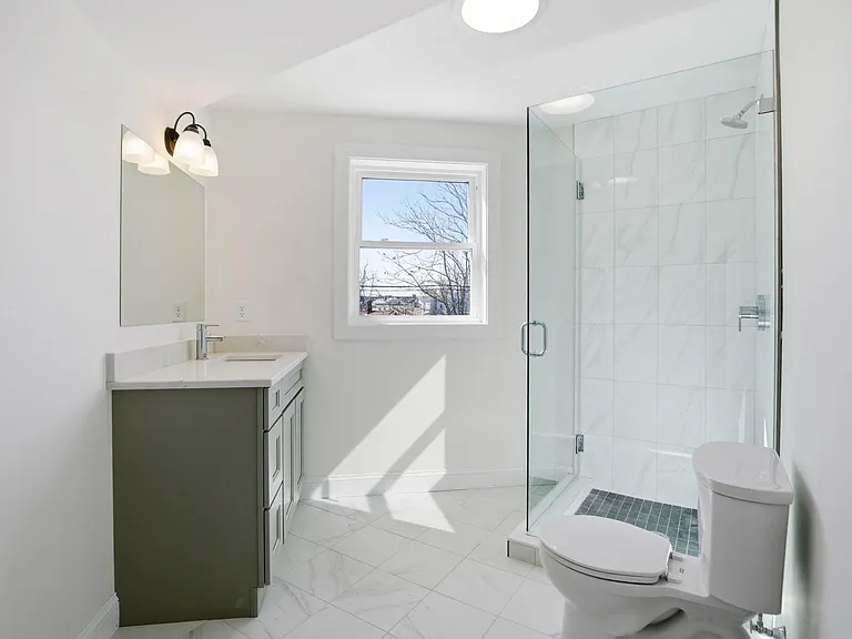 23 Blake St #2 — Photo 4