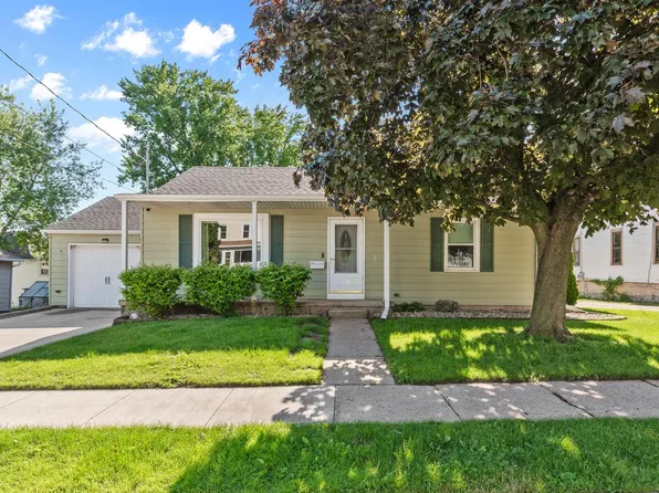 118 Grove STREET, Mayville, WI 53050