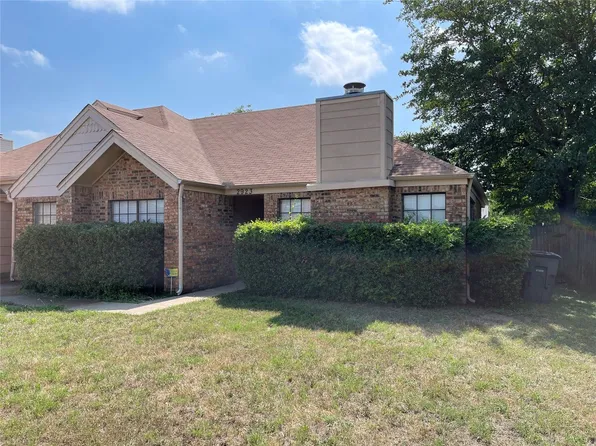 2923 Tanglewood Dr, Lancaster, TX 75134